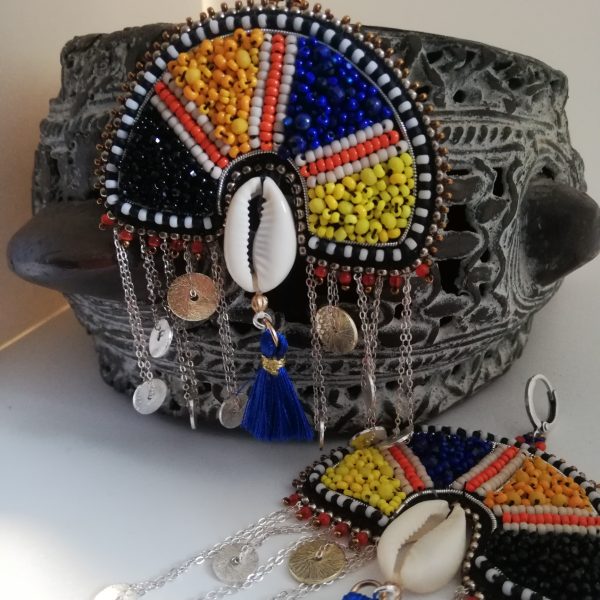 Grosse boucles d'oreilles ethniques, sentinelle
