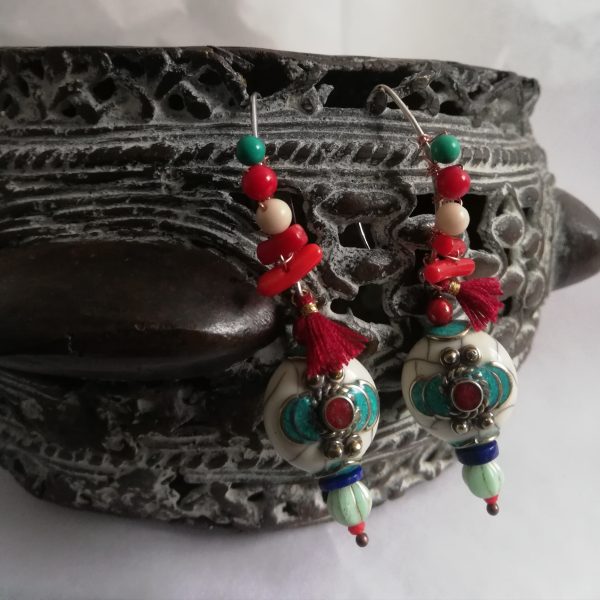 RESERVEE, Lynda. Boucles d'oreille ethniques , Mudita