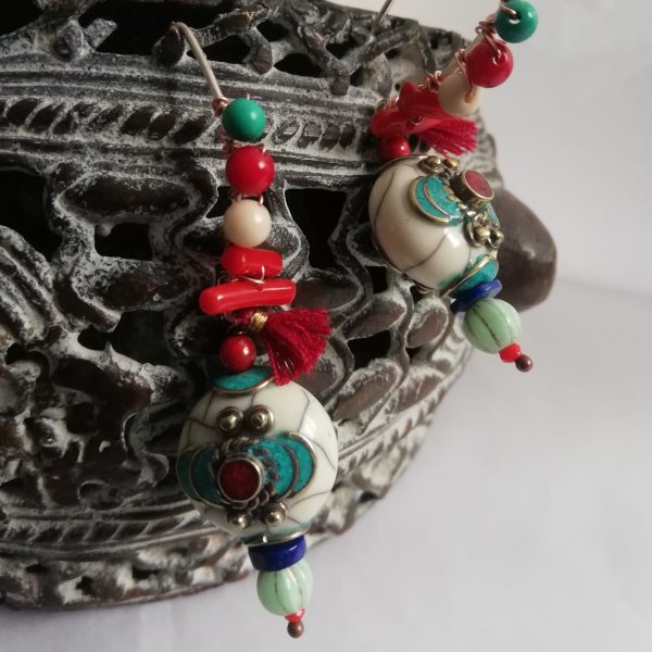 RESERVEE, Lynda. Boucles d'oreille ethniques , Mudita