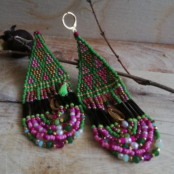 Boucles d'oreilles, Ethniques nomades.