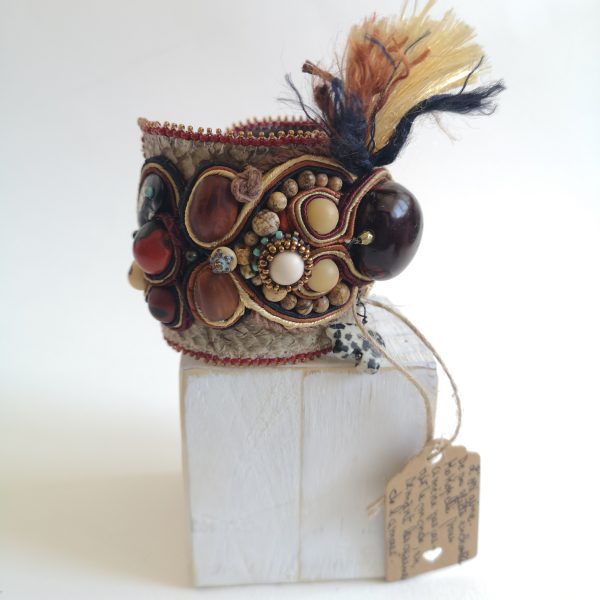 dav Manchette, L'origine, graine et soutache