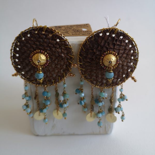 Peau Tambour, Boucle d'oreille cuir de poisson et Larimar.